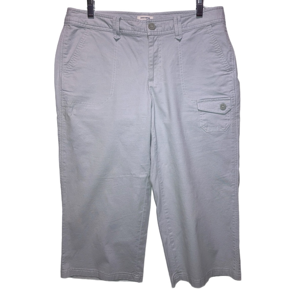 Dockers Favorite Fit gray chino capri pants with cute pockets & belt loops 11177